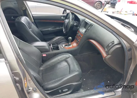 2009 Infiniti G37 from USA, damaged, VIN JNKCV61F69M353724